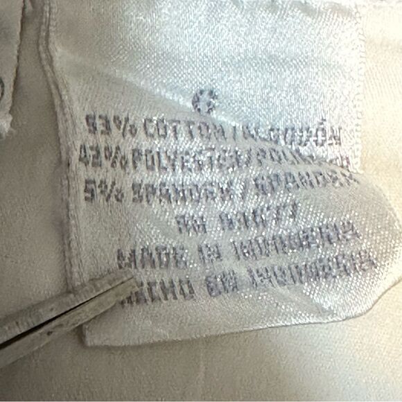 Worthington Women’s White Pinstripe Stretch Long Sleeve Dress Shirt Sz 6 - Picture 3 of 8